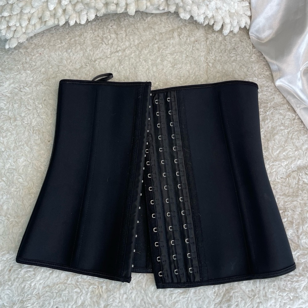Adjustable Waist Trainer
